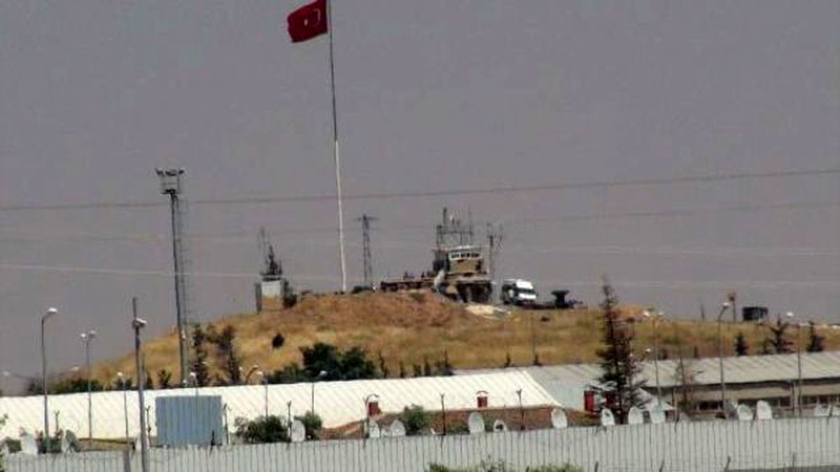 Özel Kuvvetler Komutanı Tümgeneral Aksakal Sınırda