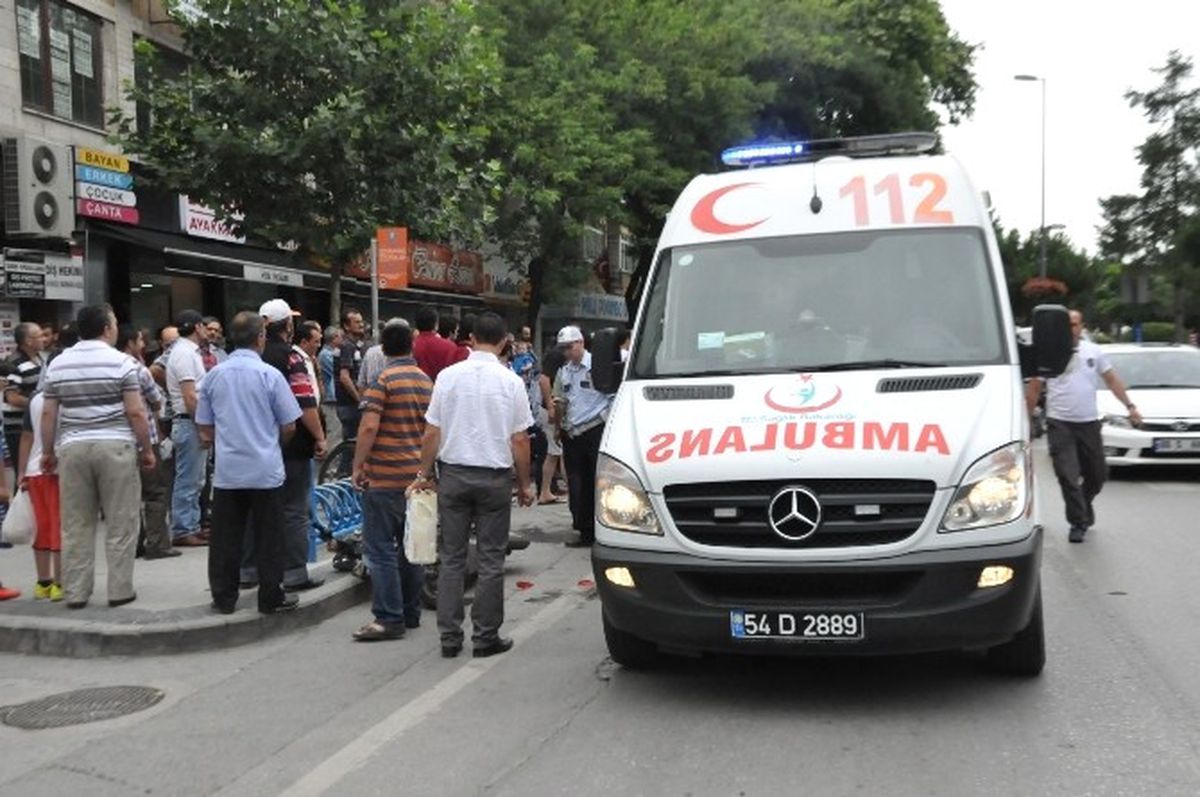 Sakarya\'da Trafik Kazası: 1 Yaralı