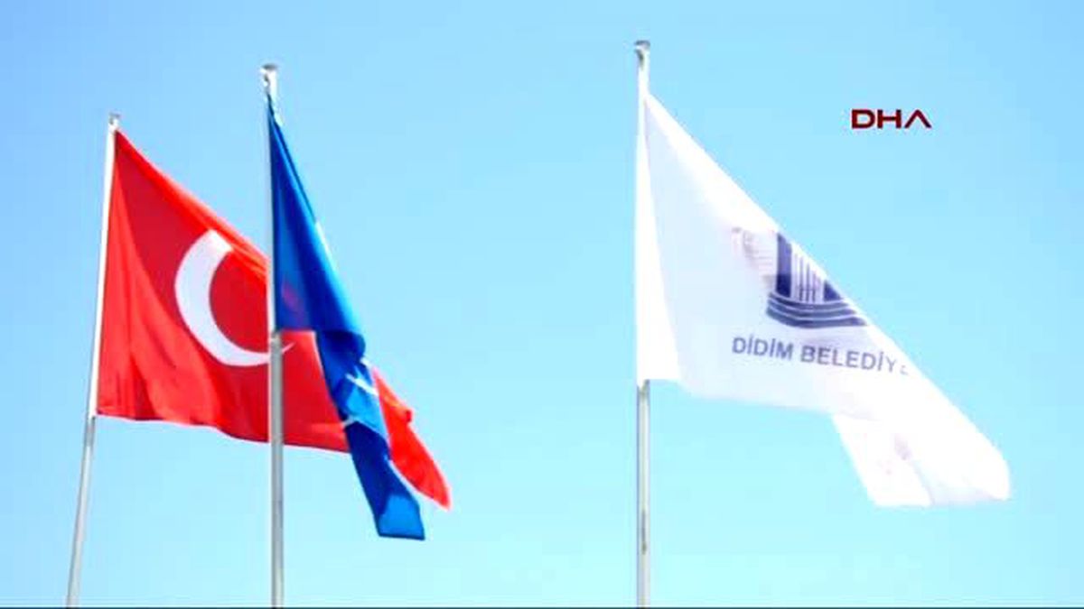 Didim Plajları Renklendi
