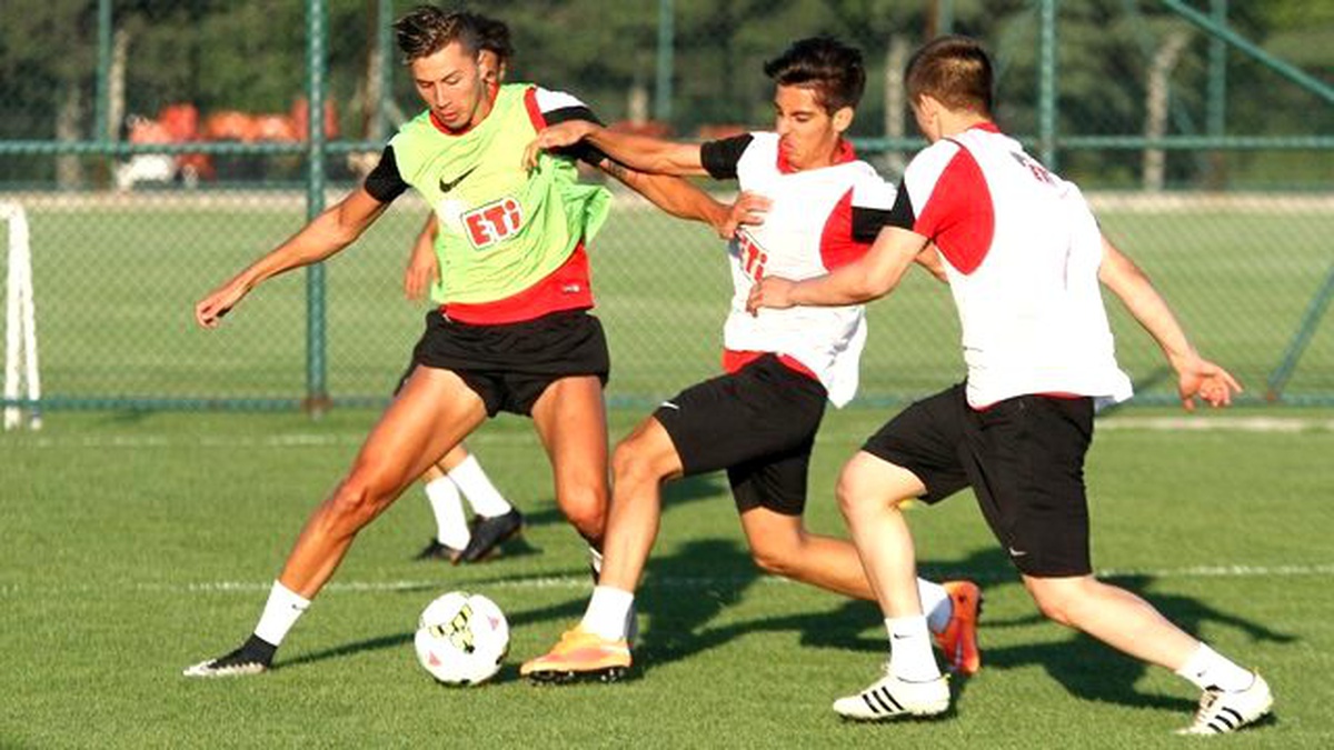 Eskişehirspor\'da Yeni Sezon Hazırlıkları