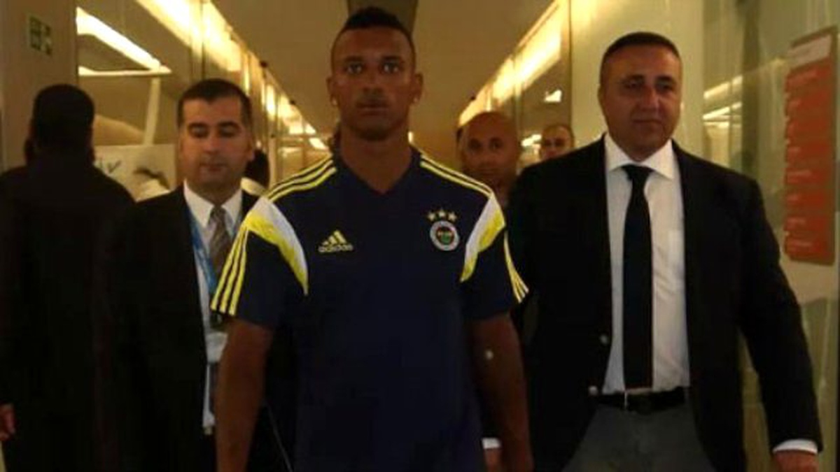 Fenerbahçe\'de Yabancı Futbolcu Enflasyonu