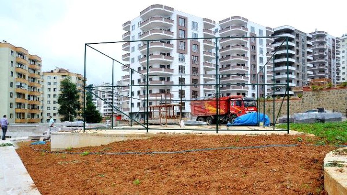 Gençlik Merkezi İnşaatı Hızla Devam Ediyor