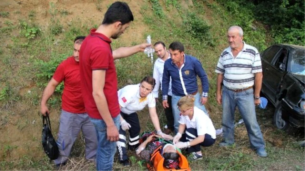 Hastane Yolunda Kaza: 5 Yaralı