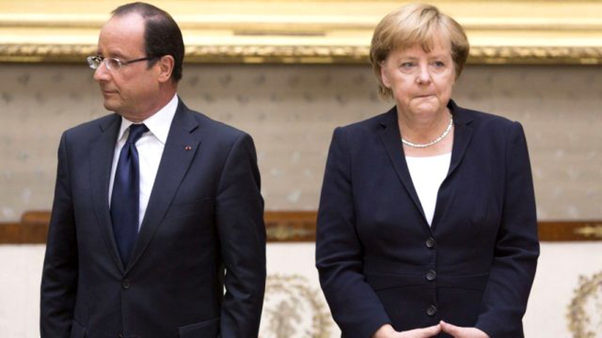 Hollande ve Merkel \'Yunanistan\'ı Görüşmek İçin Bir Araya Geldi