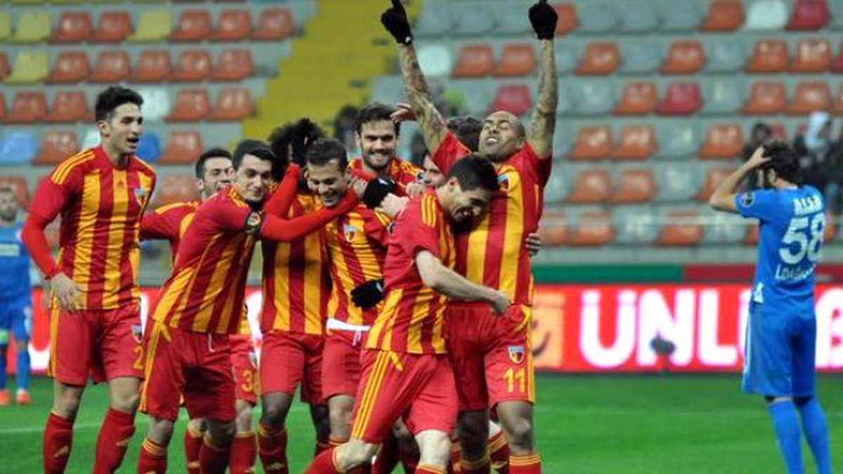 Kayserispor Topbaşı Yaptı