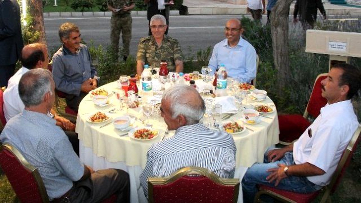 Komutanlar Geçici Köy Koruyucularıyla Bir Araya Geldi