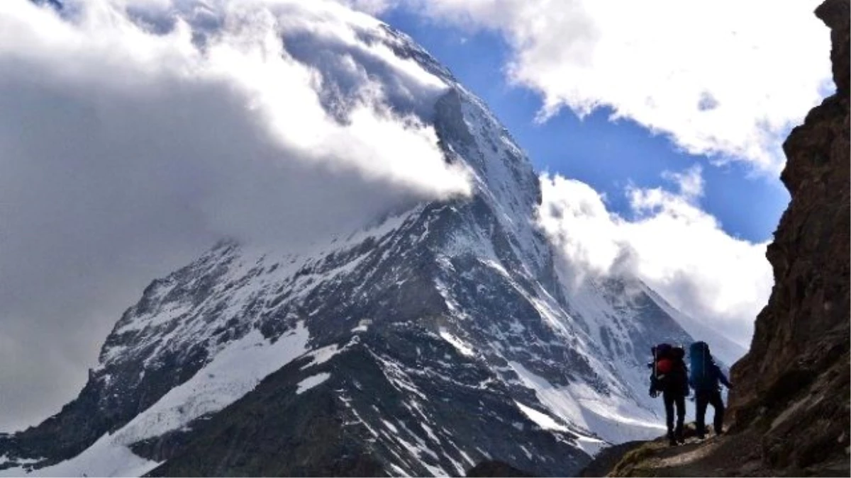 Matterhorn Dağı\'na Tırmanacak İlk Türk Kadın Dağcı Olacaktı