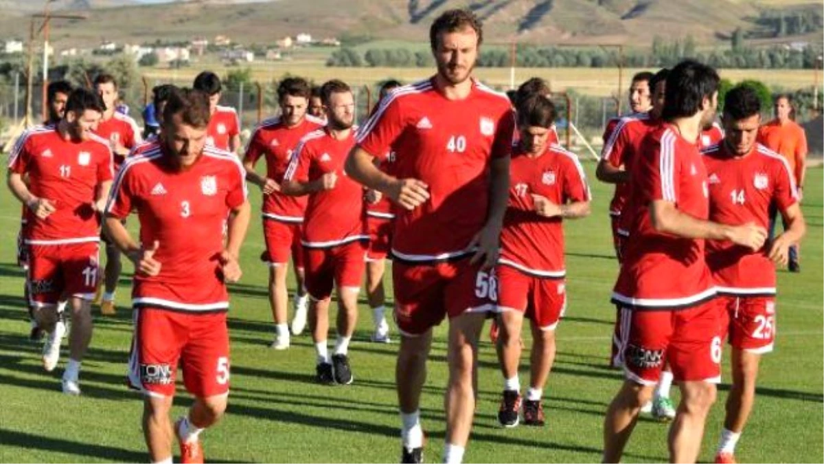 Medicana Sivasspor Yeni Sezon Hazırlıklarına Başladı