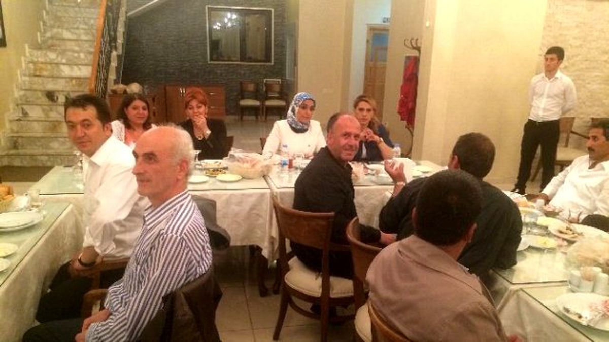 Milletvekili Taşkesenlioğlu Sahurda Basınla Bir Araya Geldi