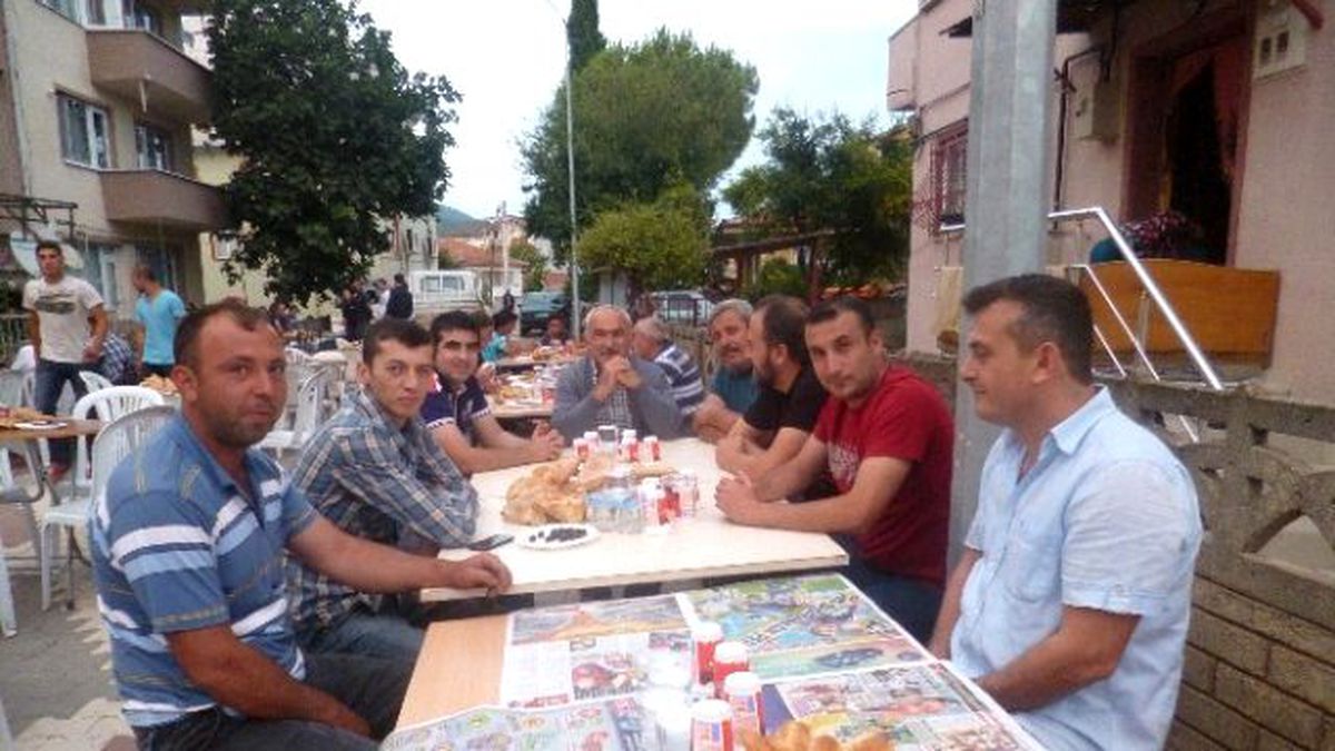 Osmaneli\'de Avcılar İftarda Bir Araya Geldiler