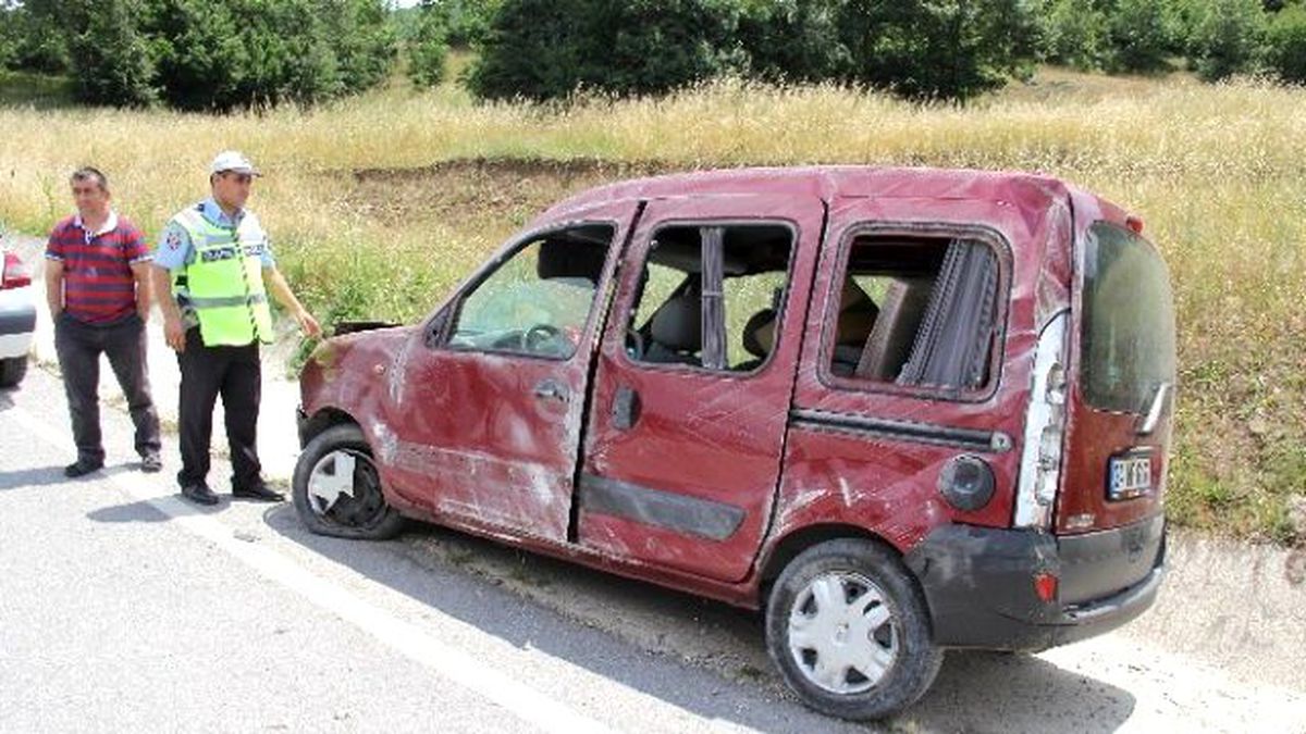 Samsun\'da Trafik Kazası: 3 Yaralı