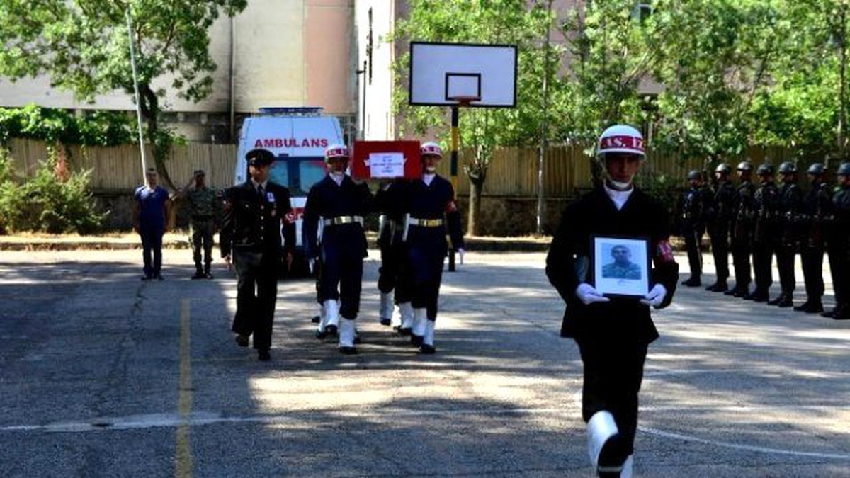 Şehit Er Şahabettin Atak İçin Askeri Tören Düzenlendi