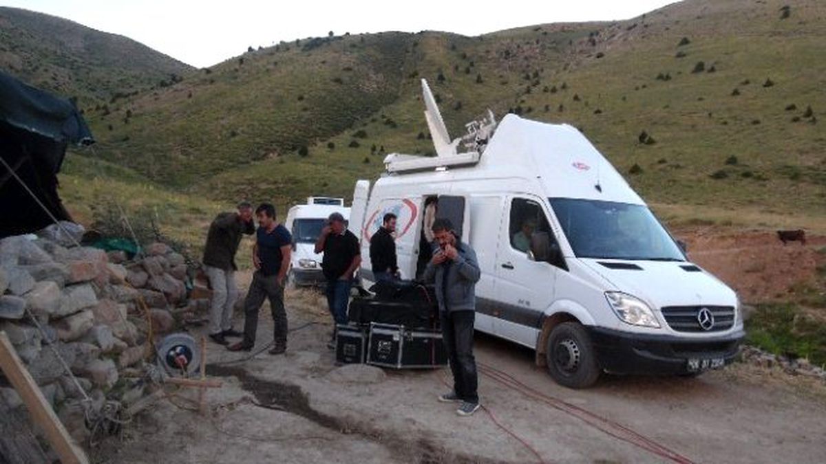 2 Bin 400 Rakımda İftar
