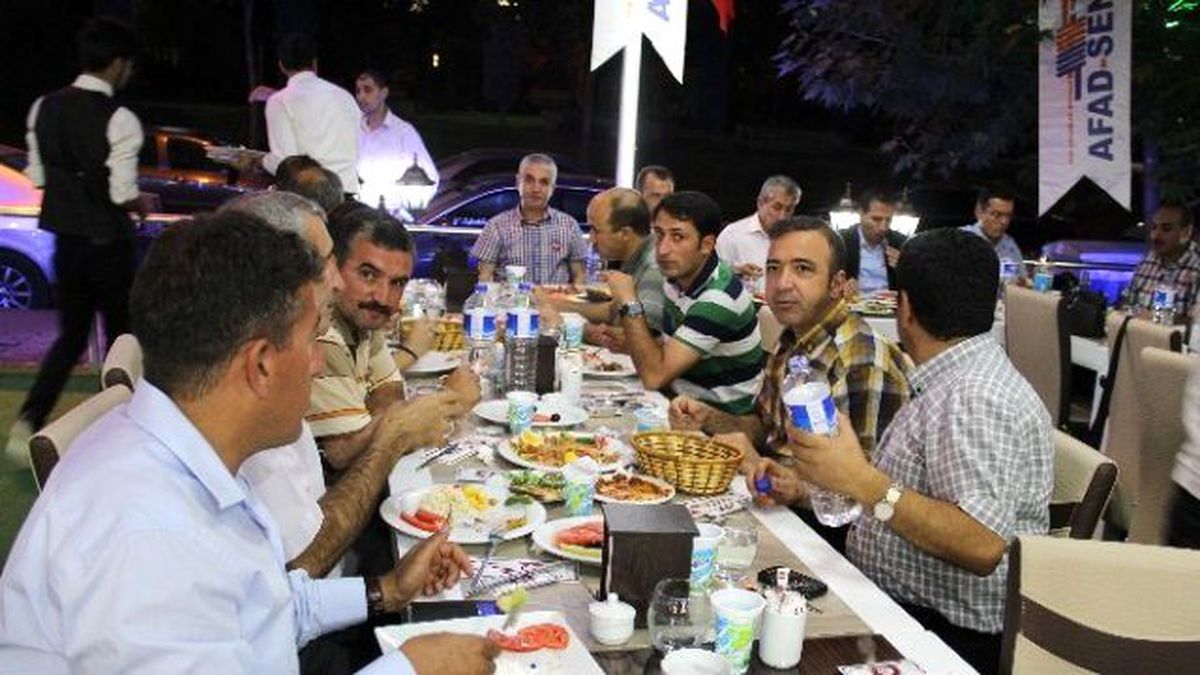 AFAD-SEN Elazığ Afad Çalışanlarıyla İftarda Buluştu