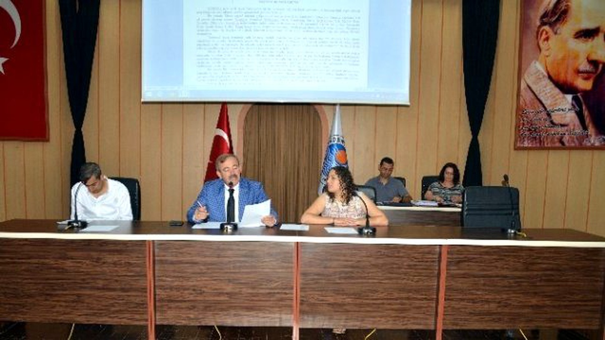 Akdeniz Belediye Meclisi Toplandı