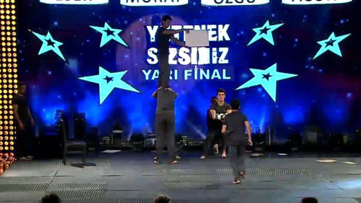 Akrobasi Teakwando Show Yarı Final Performansı!