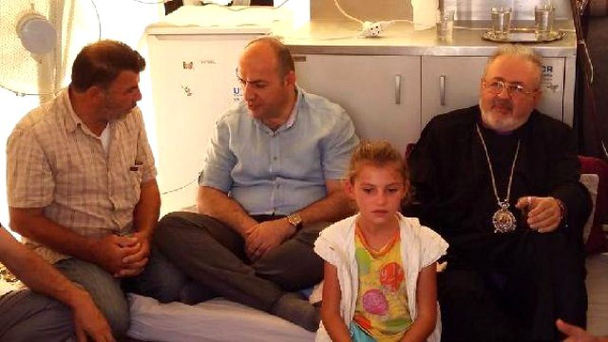 Başpiskopos Ateşyan Suriyeli Sığınmacıları Ziyaret Etti