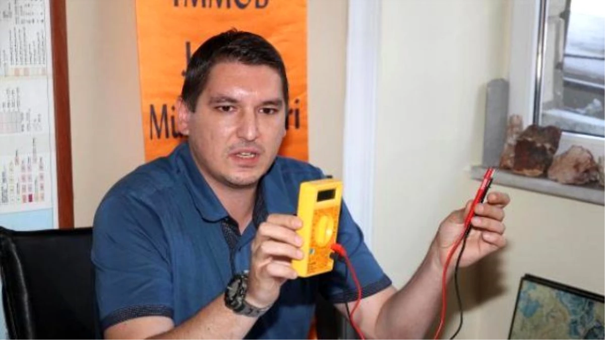 Deprem Tahmincisi Elektrik Teknisyenine Tepki