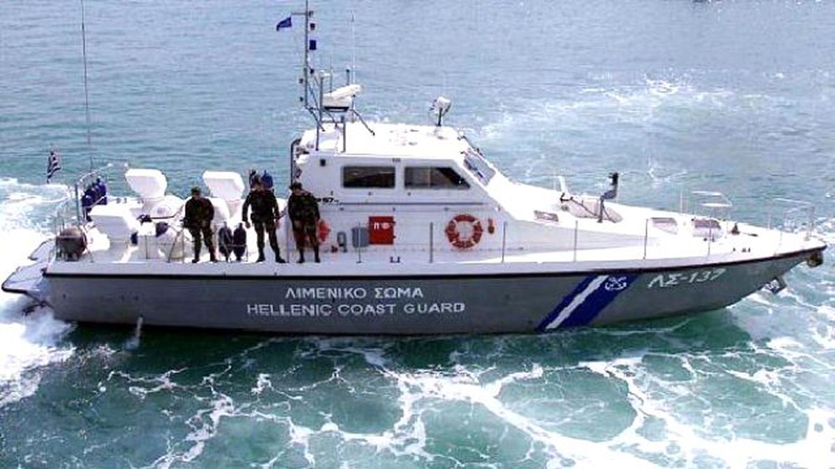 Didim\'de 2 Kaçak Teknesi Battı: 1 Ölü, 20 Kişi Kurtuldu, 25 Kayıp Var (3)