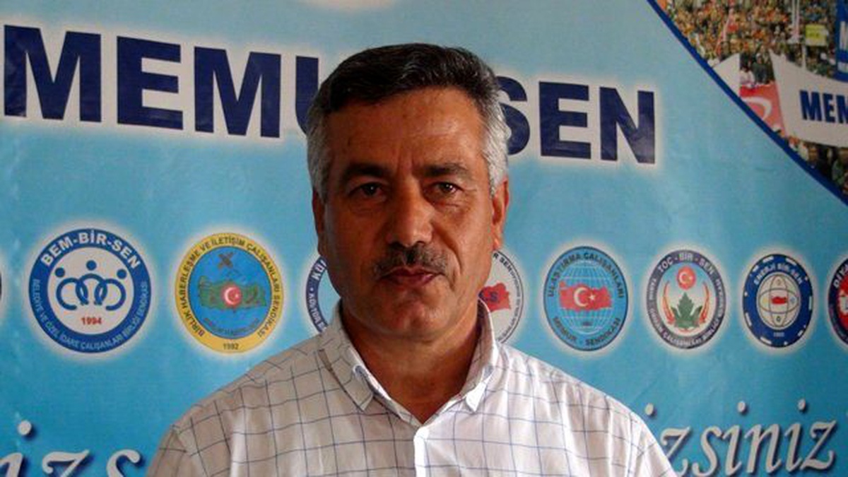 Eğitim Bir Sen, İftar Etkinliği Yerine Yardım Dağıttı