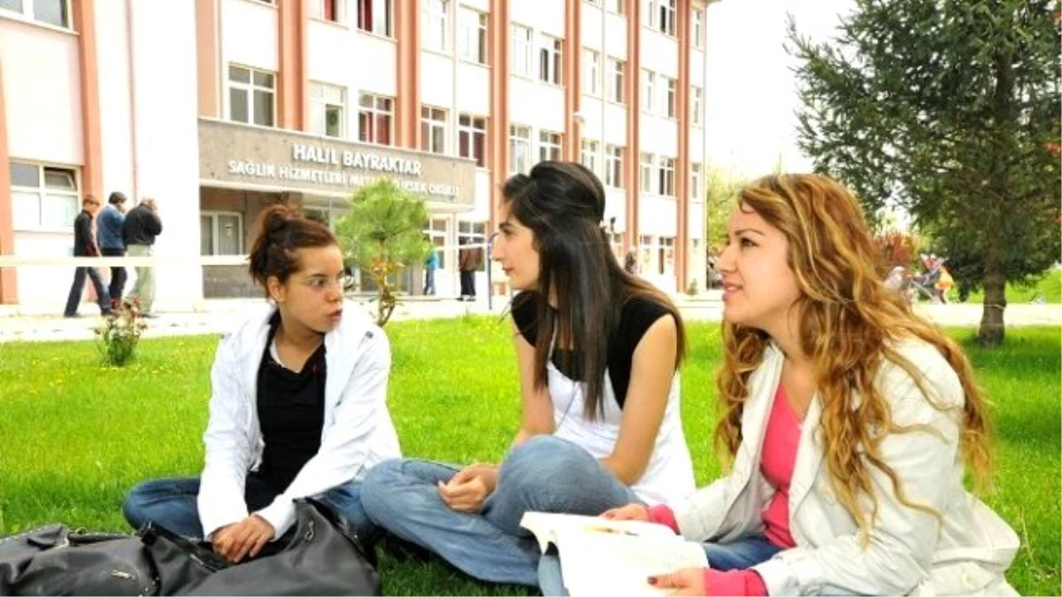 Erciyes Üniversitesinden Başarıya Tam Destek