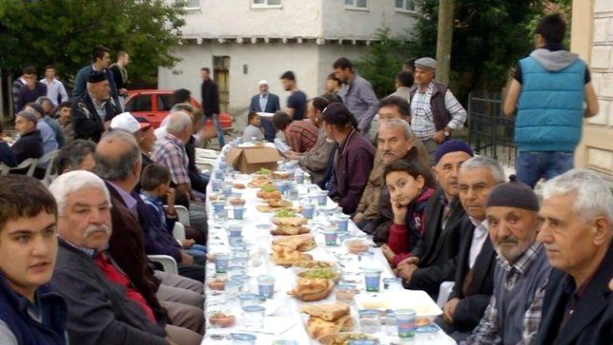Gazel Yakup Köyü\'nde İftar