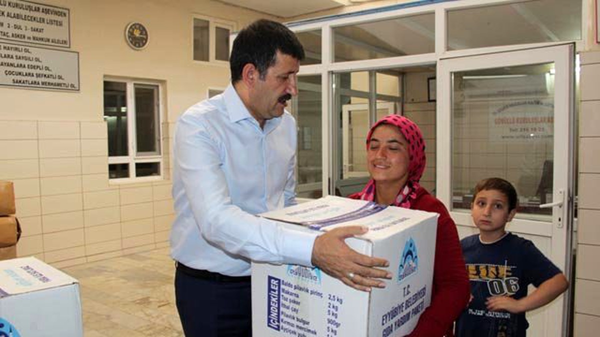 Gıda Paketleri İhtiyaç Sahiplerine Dağıtıldı