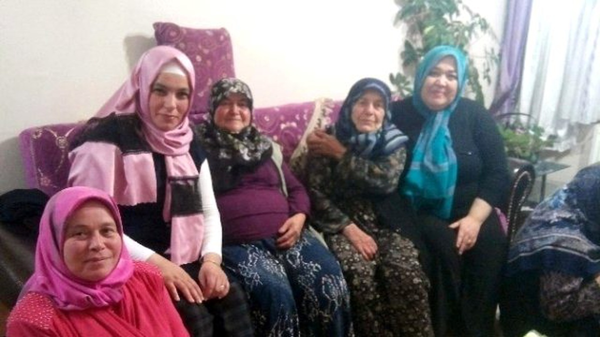 Hatice Özgevrek: Geleneklerimize Sahip Çıkalım