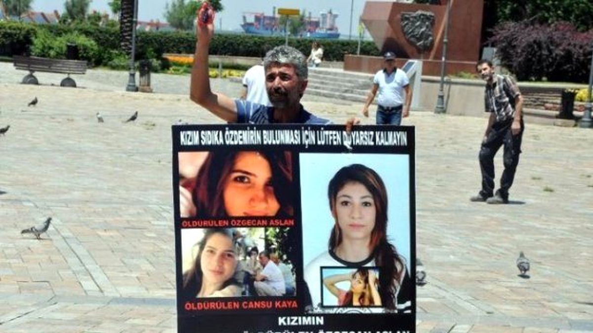 Kızı İçin Kendini Yakacaktı
