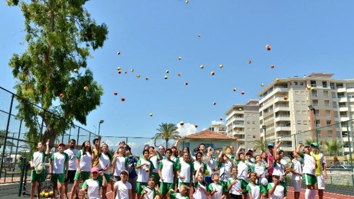 Konyaaltı Belediyesi Yaz Okulları Açıldı