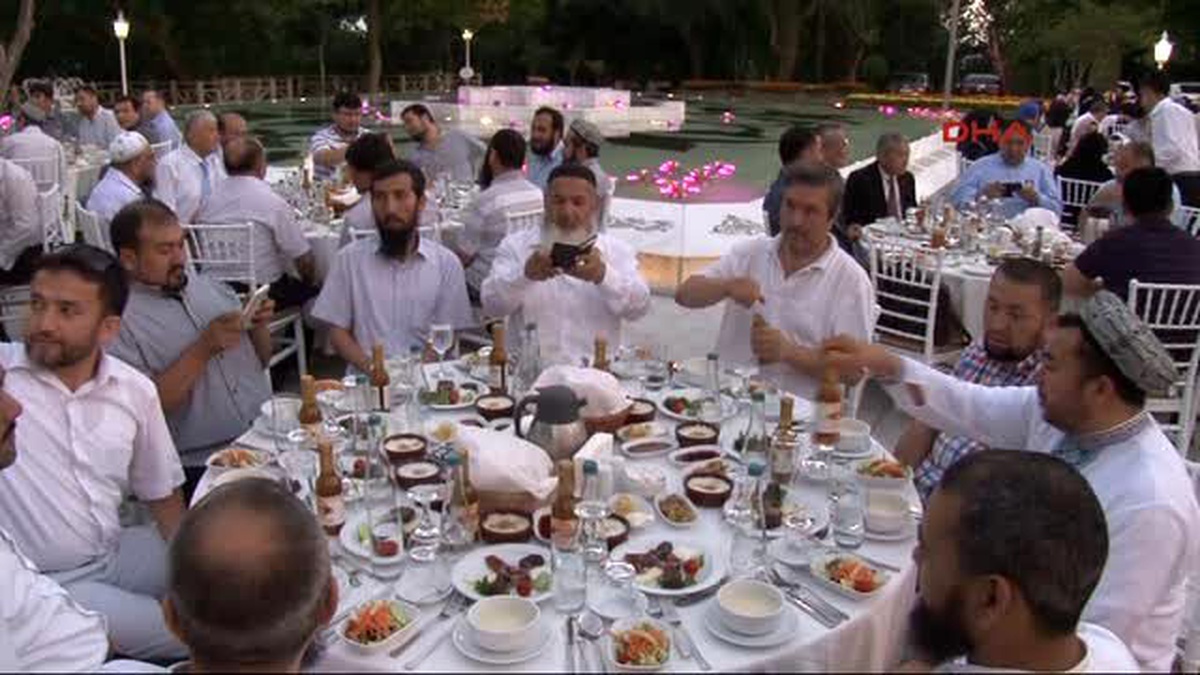 Kurtulmuş ?birleşmiş Milletler\'i, İnsan Hakları Kuruluşlarını Vazifelerini İcra Etmeye Çağırıyorum