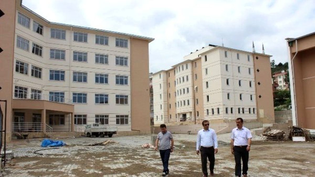 Müdür Cinoğlu, Eğitim Yatırımlarını İnceledi