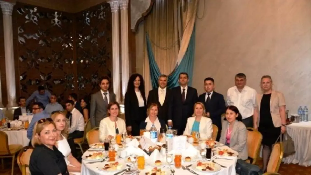 Öz Finans İş Konya ve İstanbul Avrupa ve Anadolu Temsilcilikleri Tarafından İftar Programı Düzenledi