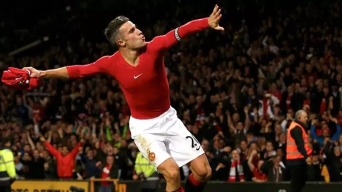 Real Madrid, Robin van Persie\'nin Peşinde