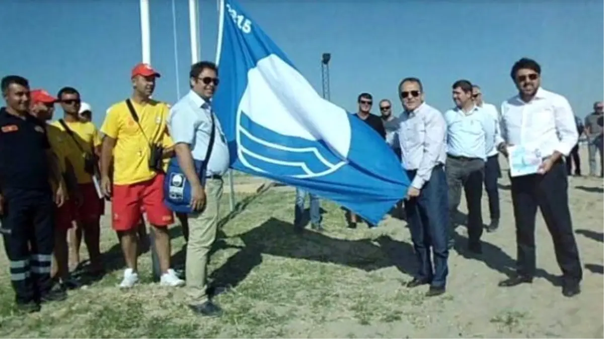 Sarımsaklı Plajları Mavi Bayrağına Yeniden Kavuştu