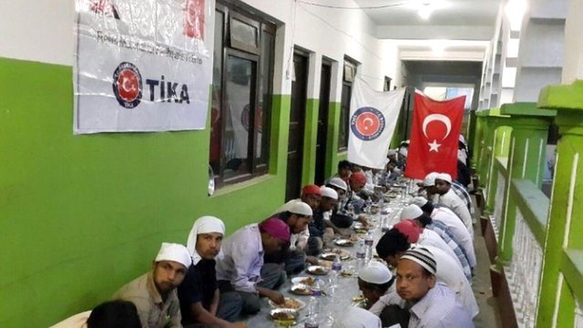 Tika Nepal\'de İftar Programı Düzenledi