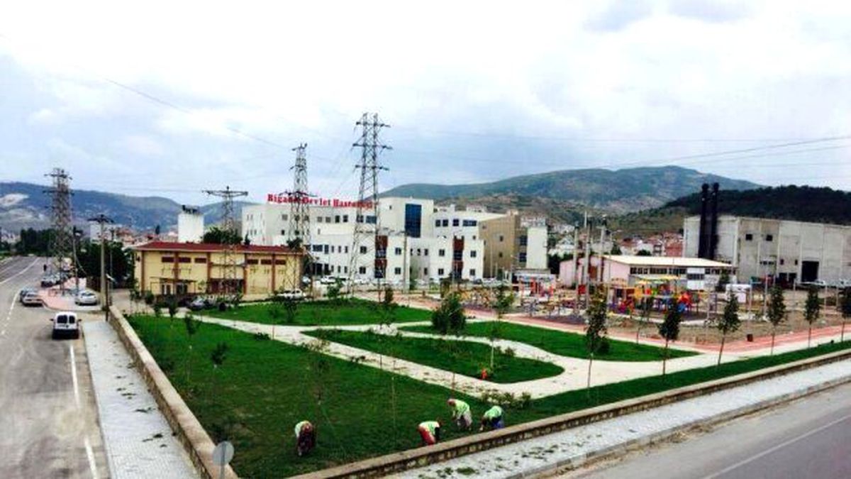 Uğur\'un Adı Bigadiç\'te Parka Verildi