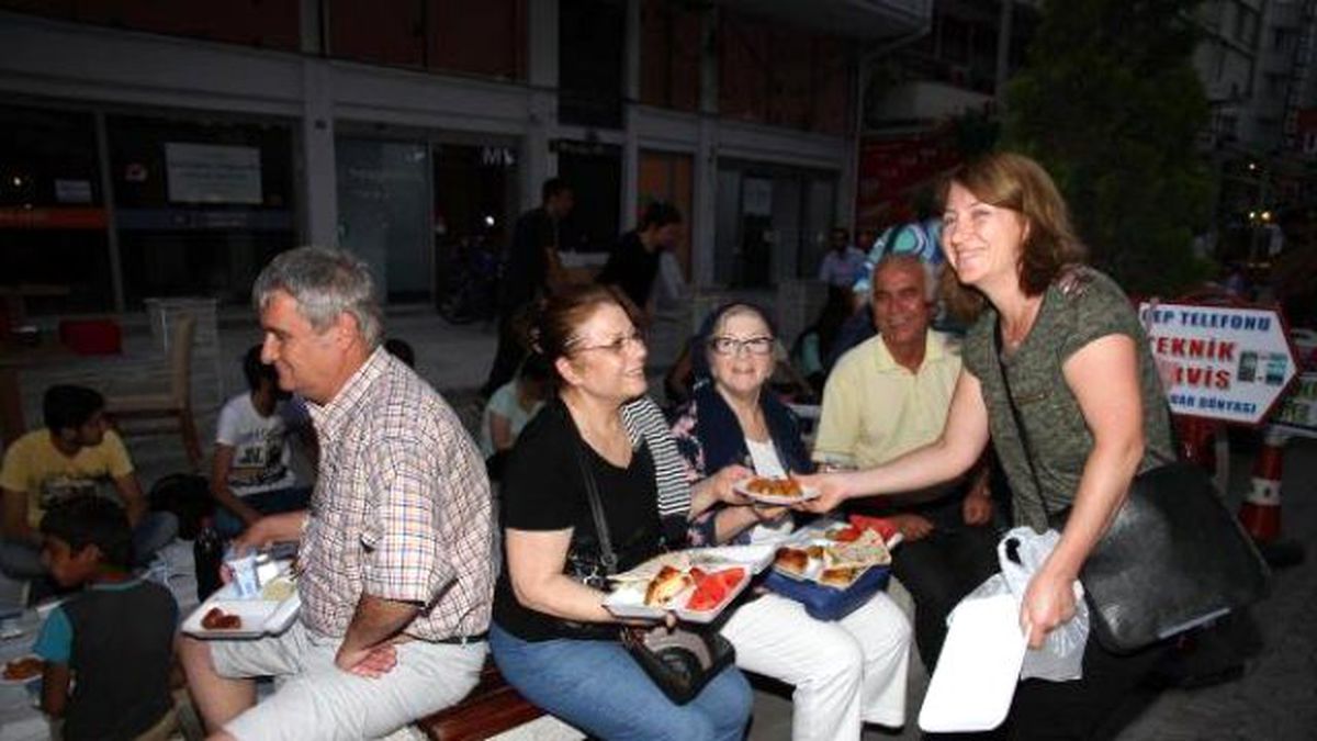 "Yeryüzü Sofrasında" Buluştular