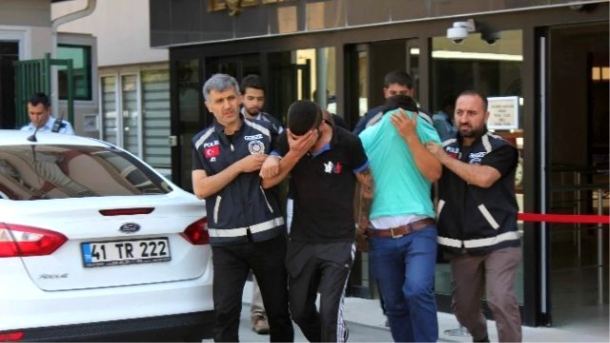 70 Bin Lira Çalan Hırsızlar Gebze\'de Yakalandı