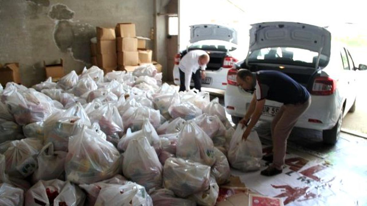 Akyazı Belediyesi Ramazanda Yardımlarına Devam Ediyor