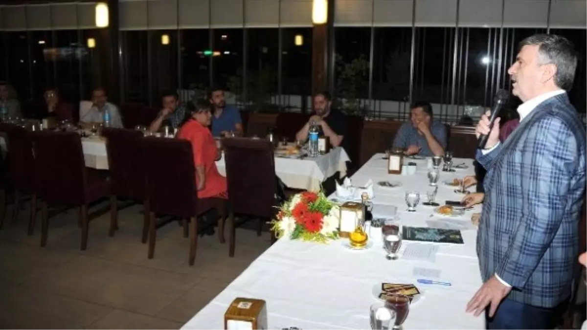 Akyürek: "Gençleri Değerlerimize Uygun Yetiştirelim"