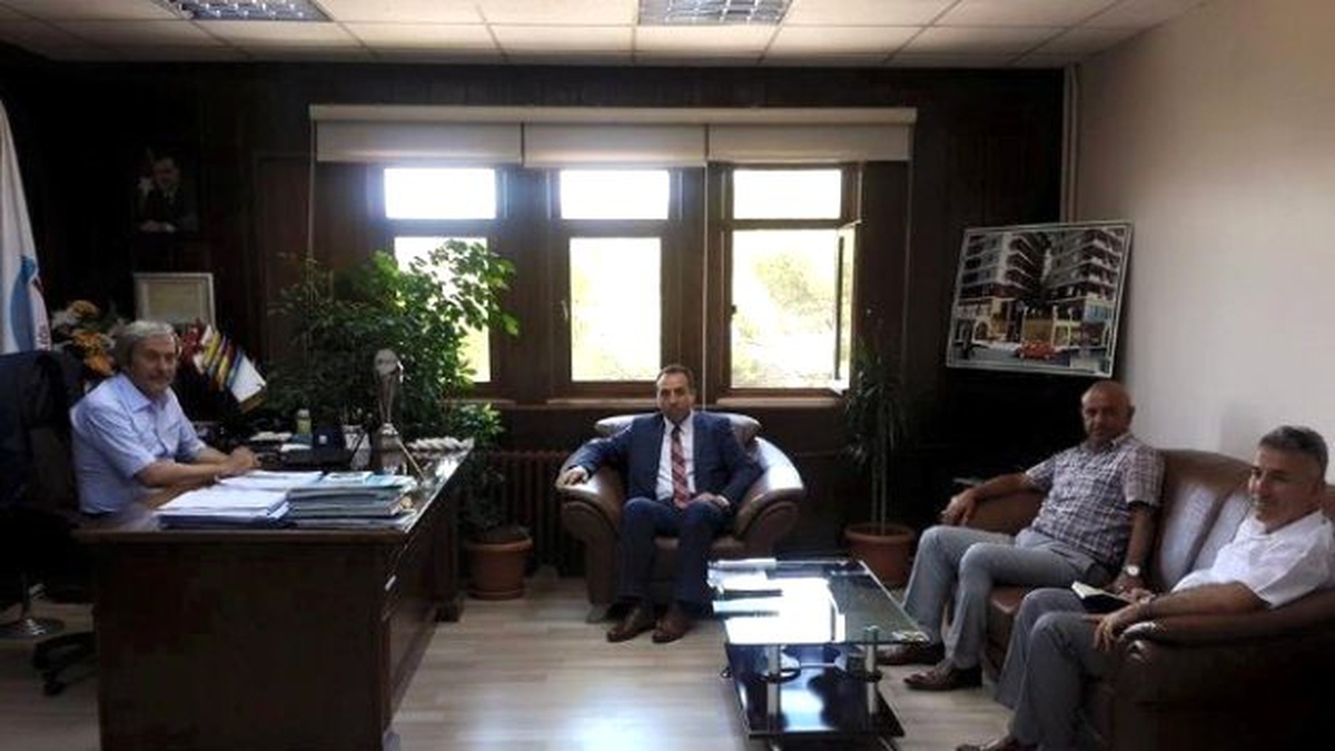 Bilecik Gençlik Hizmetleri ve Spor İl Müdürü Yıldız\'dan Osmaneli\'ye Ziyaret