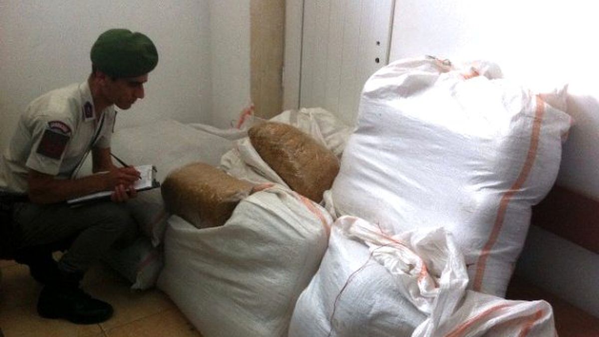 Bursa\'da 200 Kilo Kaçak Tütün Ele Geçirildi