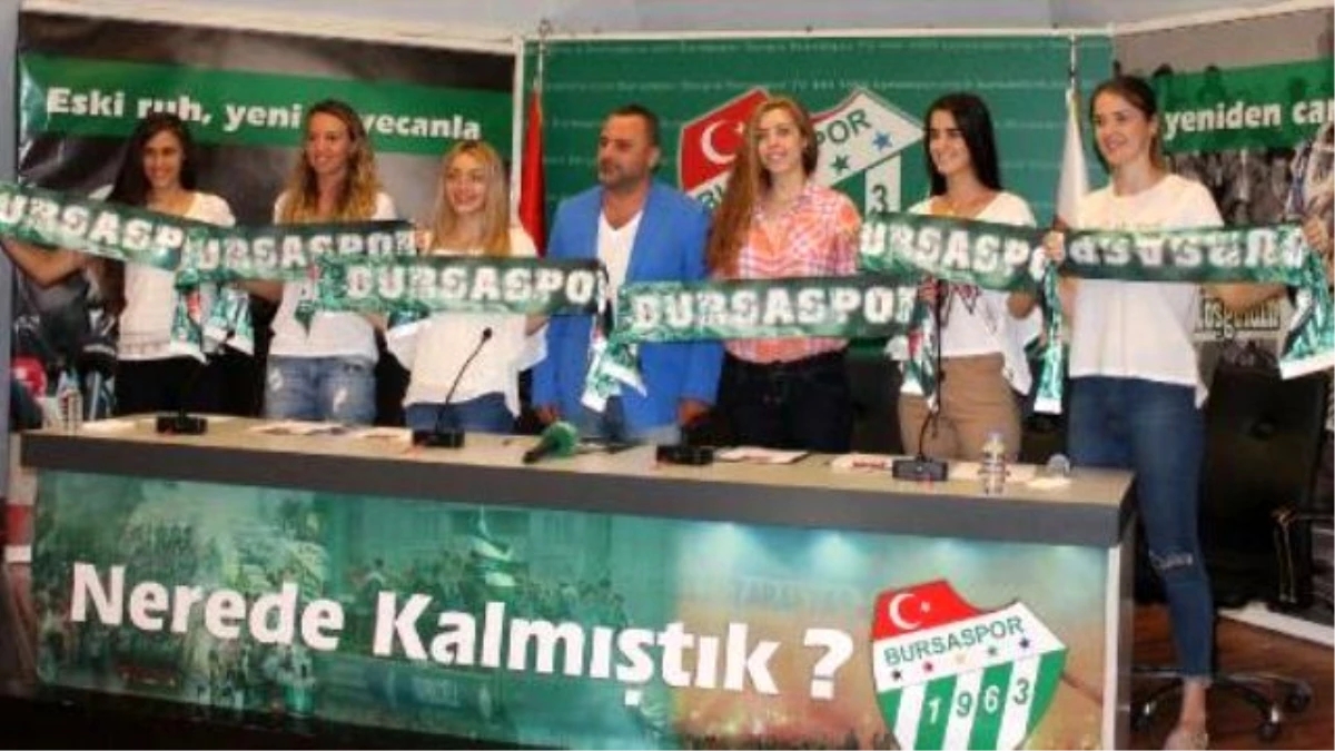 Bursaspor Bayan Voleybolda İmzalar Atıldı