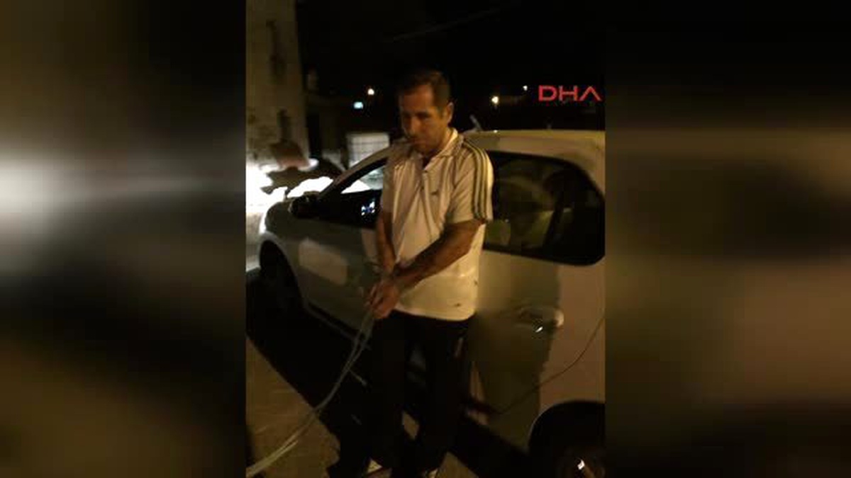 Çanakkale Köylüler İnsan Tacirlerini Direğe Bağlayıp Teşhir Etti