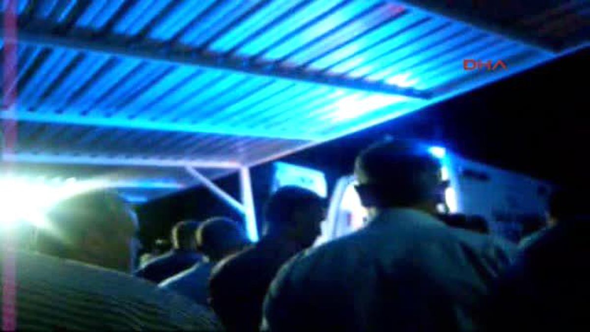 Derik Bahçede Elektrik Akımına Kapılıp Öldü