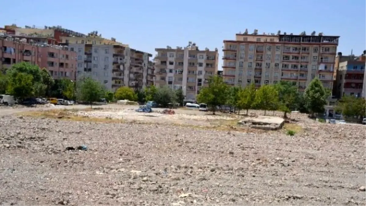 Eski Devlet Hastanesi Yerinin Akıbeti Merak Ediliyor