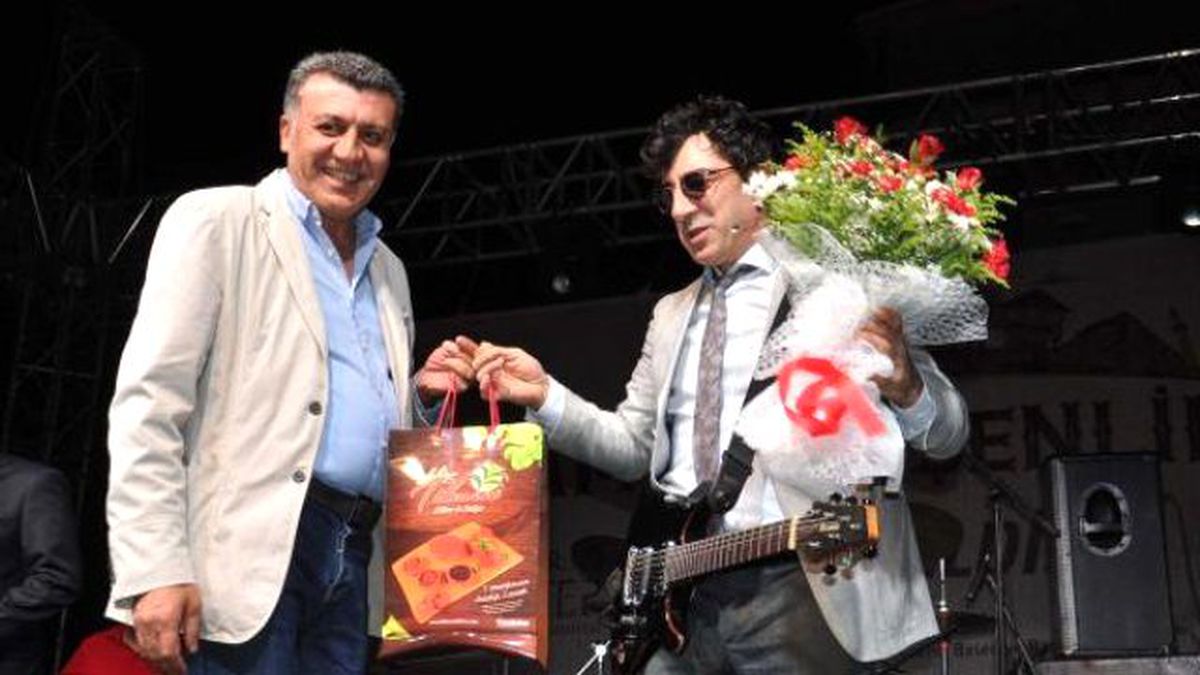 İslahiye\'de Ayna Grubu Konseri
