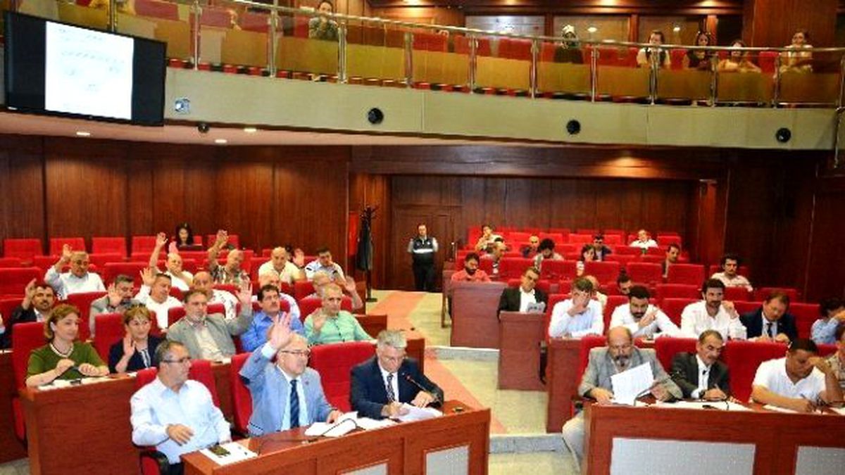 İzmit Belediye Meclis Toplantısı Yapıldı