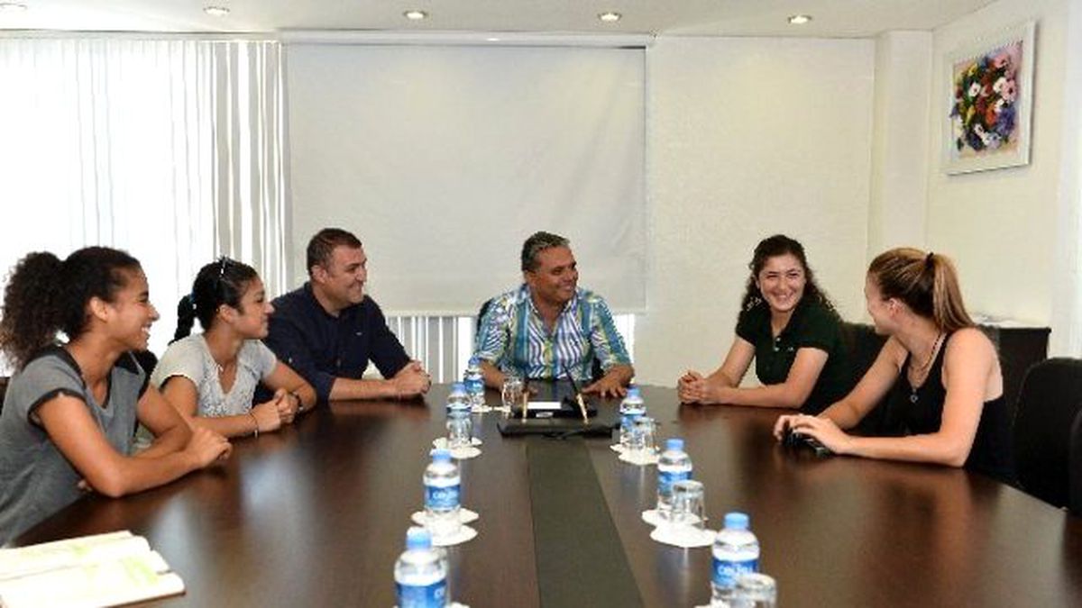 Muratpaşa\'ya Genç Takviye